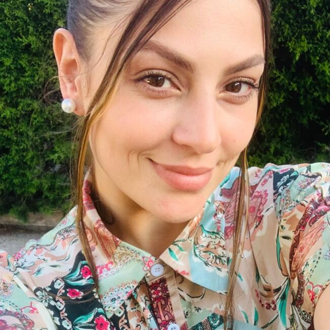 Babysitter in La Trinité: Souha