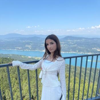 Babysitter Wien: Hanan