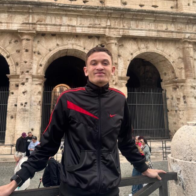 Babysitter in Madrid: RODRIGO RAFAEL