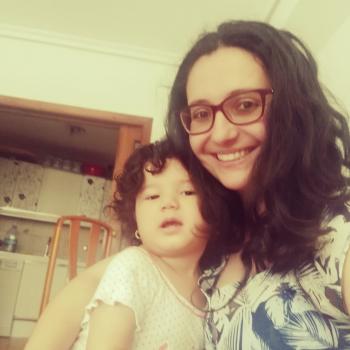 Babysitter Logroño: Nicoleta