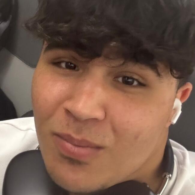 Babysitter in Ahrensfelde (Brandenburg): Efe