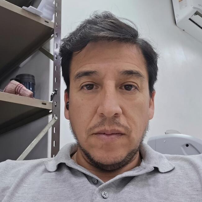 Emprego de babá em Rio de Janeiro: Aldo