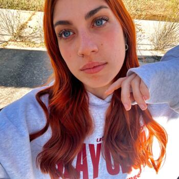 Babysitter in Tauranga: Sara