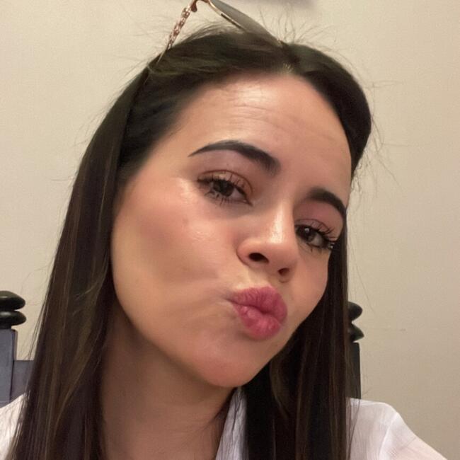 Canguro en Barcelona: Yocelyn