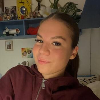 Babysitter in Rome: Elisa