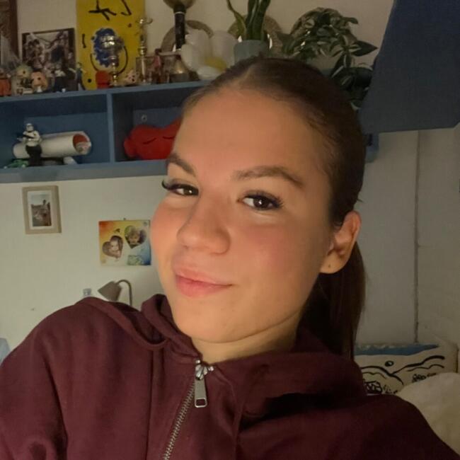 Babysitter in Rome: Elisa