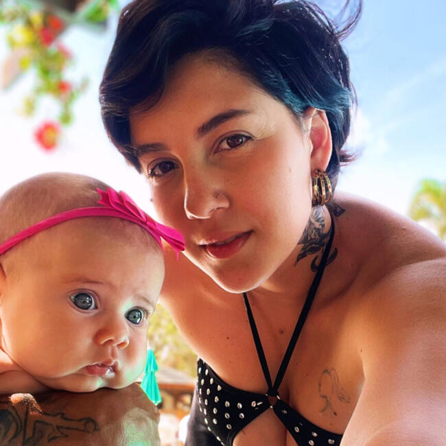 Emprego de babá em Cabo Frio: Giovanna