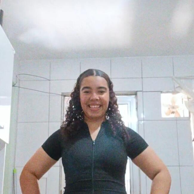 Babysitter in São Paulo: Mirela