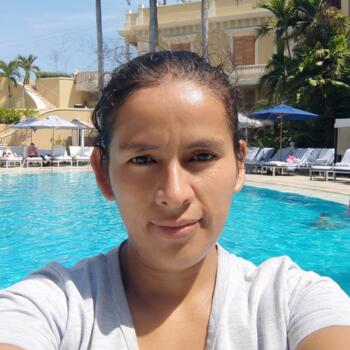 Babysitter in San Isidro: Ermendia