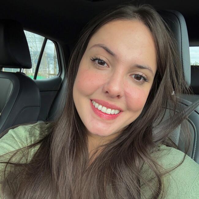 Babysitter in Campinas: Aline