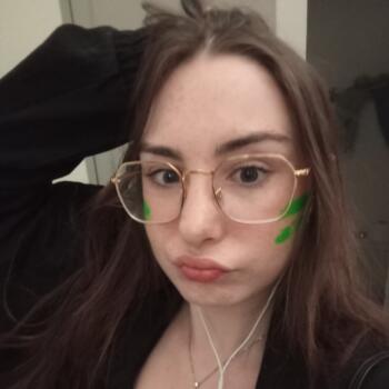 Babysitter in Toulouse: Alicia