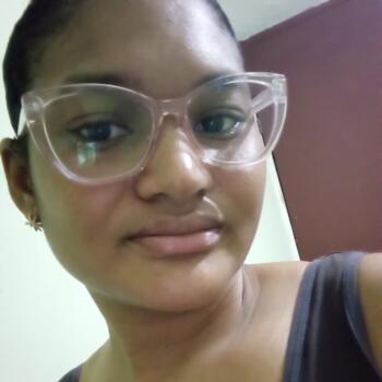 Babysitter in Santo Domingo: Veronica