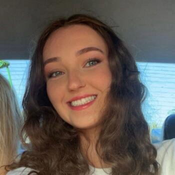 Babysitter in Canberra: Chelsea