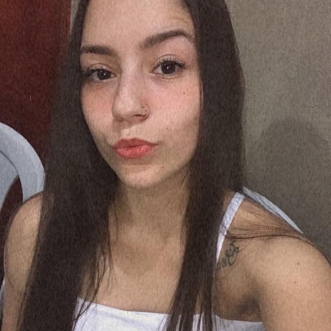 Babysitter in Guarujá: Victoria