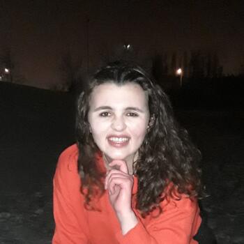 Oppas in Hoek van Holland: Joelle