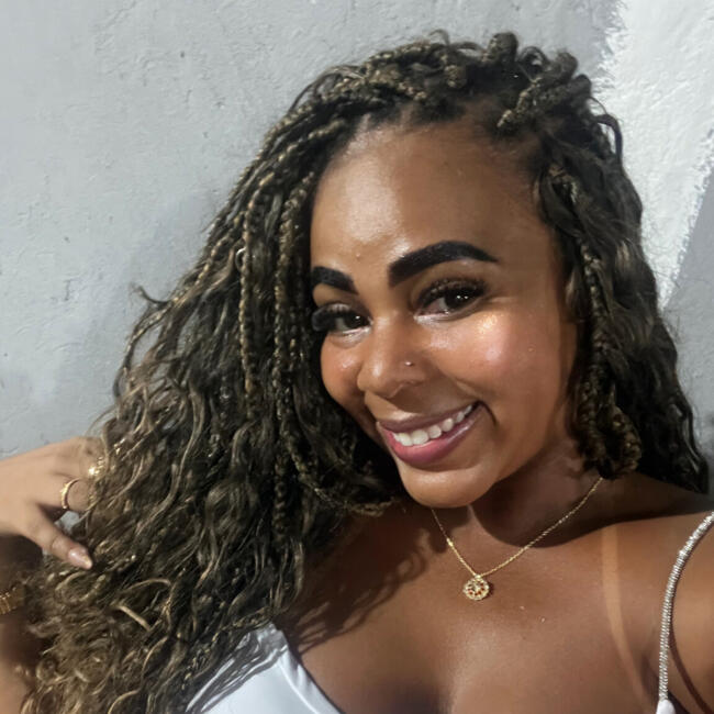 Babysitter in Salvador: Graziele