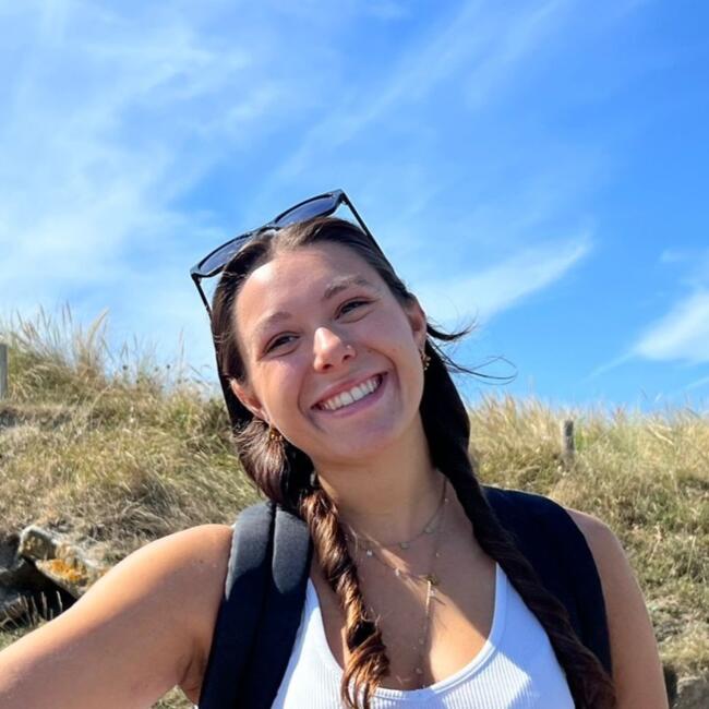 Babysitter in Nantes: Laurine