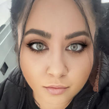 Nanny in Oldham: Ionela