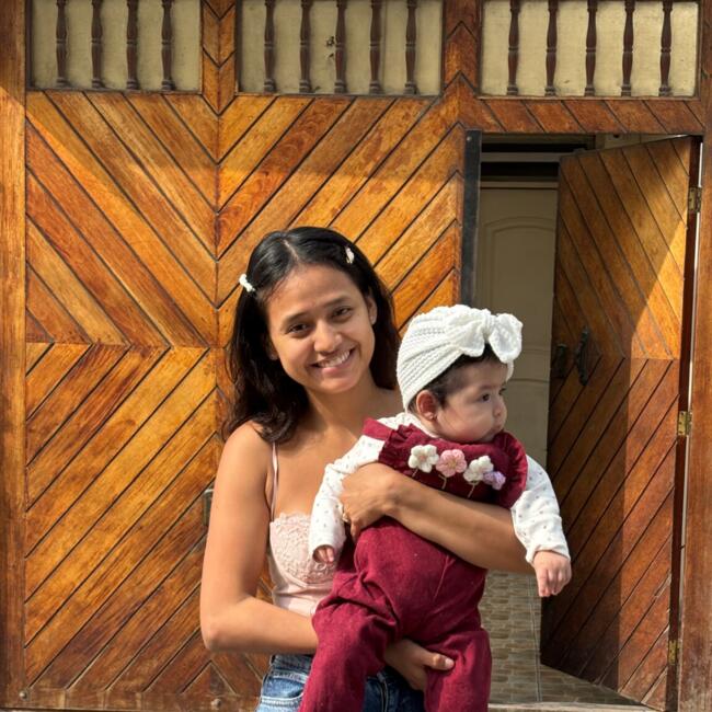 Babysitter in Limassol: Winny stacy
