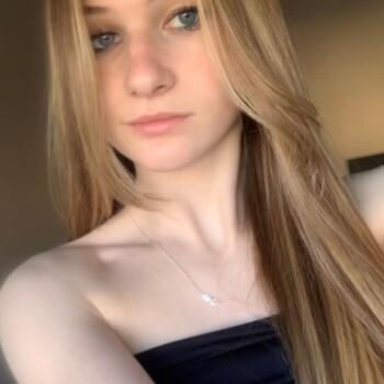 Baby-sitter Dinan: Noémie