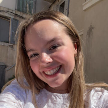 Baby-sitter Berneuil-sur-Aisne: Rose
