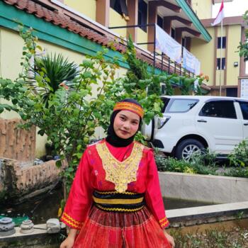 Babysitter in Jakarta: Nadin