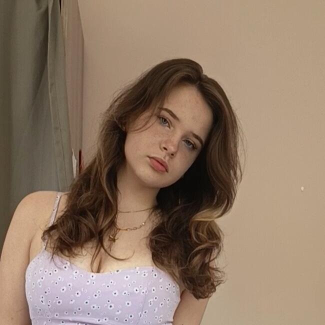 Babysitter in Grenoble: Juliette