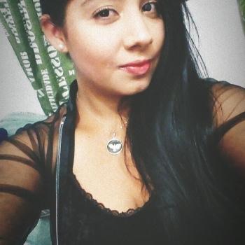 Babá em Peruíbe: Bruna