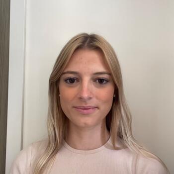 Babysitter in Dublin: Anais