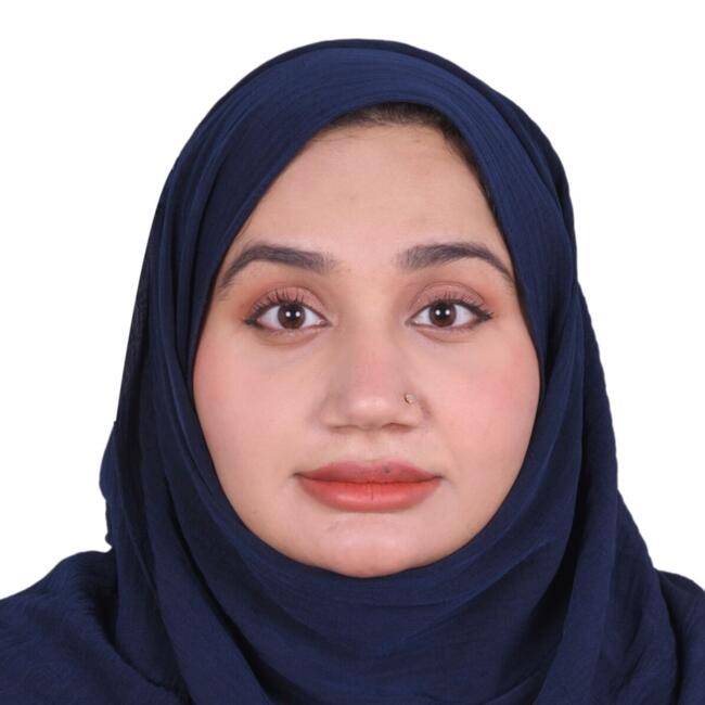 وظيفة جليسة أطفال في دبي: Sadia