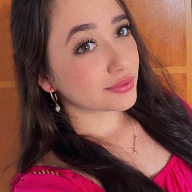 Babysitter in São Paulo: Karla