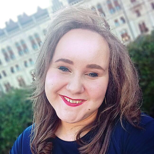 Babysitter in Budapest: Tamara