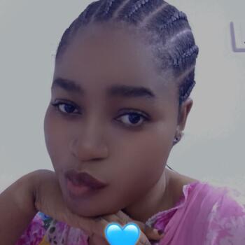 Babysitter Riyadh: Hajia