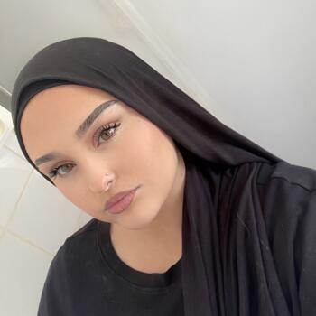 Babysitter in Liancourt: Milena