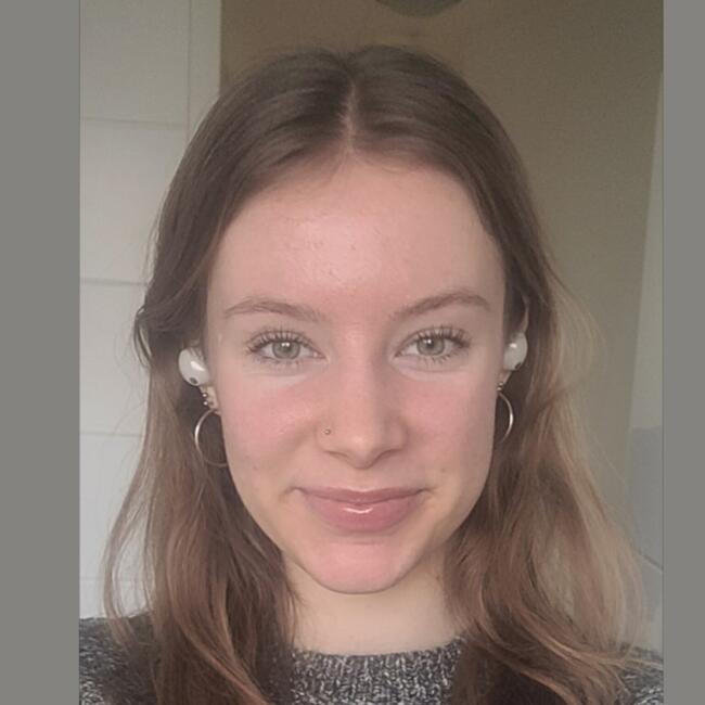 Babysitter in Nootdorp: Katie