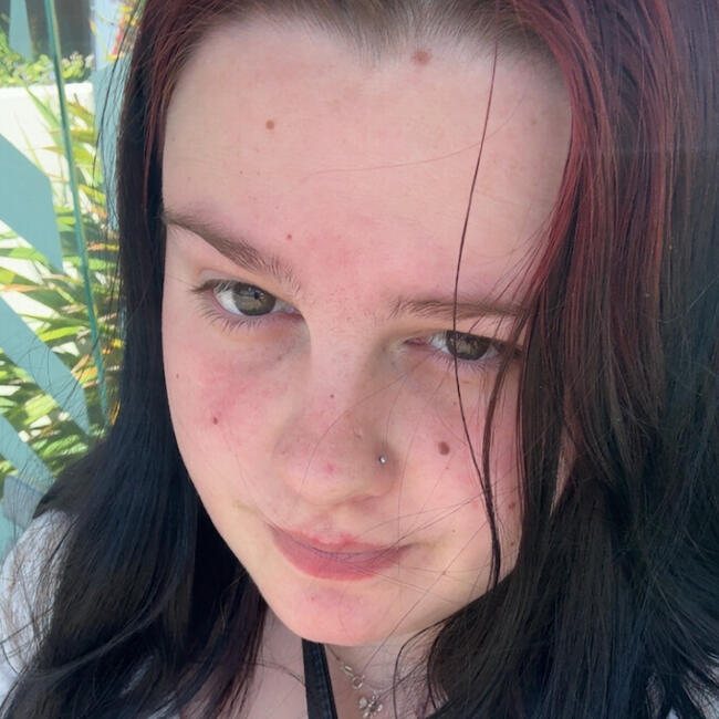 Babysitter in Christchurch: Angela