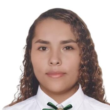 Babysitter in L'Hospitalet de Llobregat: Evelyn