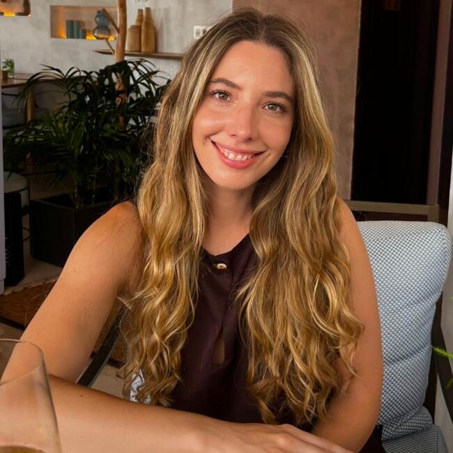 Babysitter in Bristol: Andrea