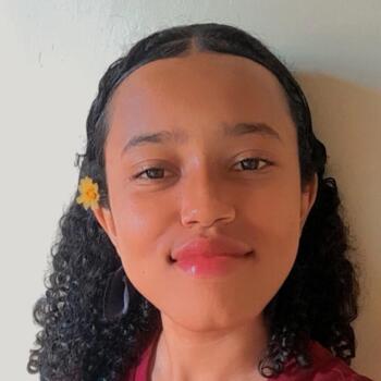 Babá em Aparecida de Goiânia: Brenda