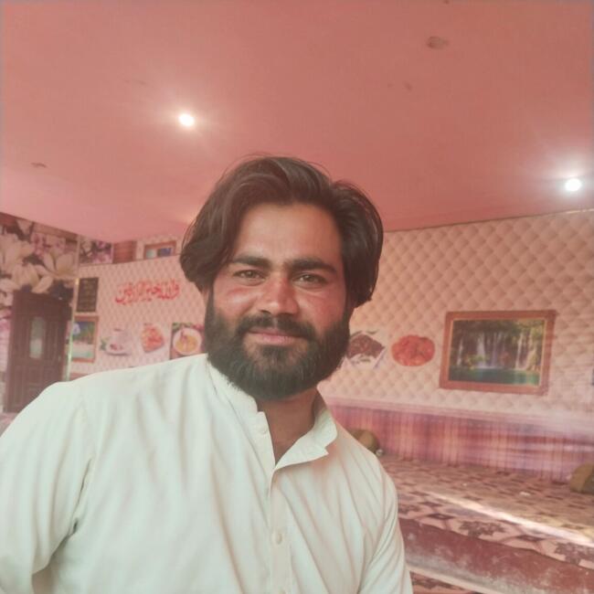 Babysitter in Islamabad: Vdjaahv