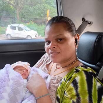 Babysitter in Dombivali: Devi