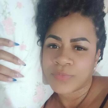 Babá em Nova Iguaçu: Leticia