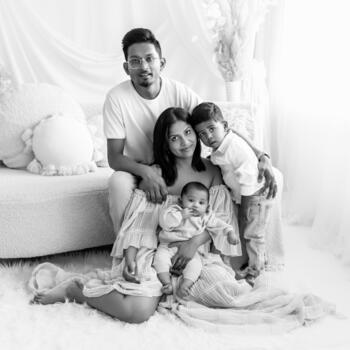 Job de garde d'enfants à Dübendorf: job de garde d'enfants Laavanja