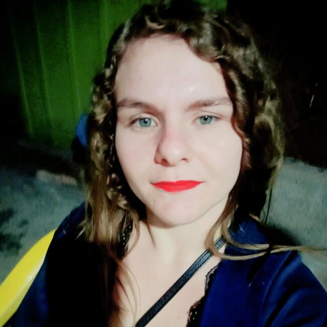 Babysitter in Tubarão: Jamile