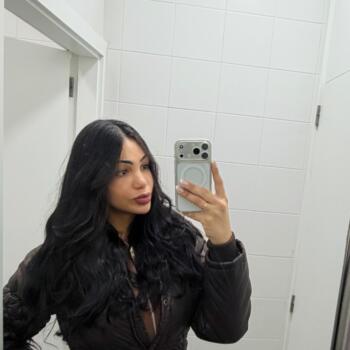 Babysitter in Matosinhos Municipality: Luany