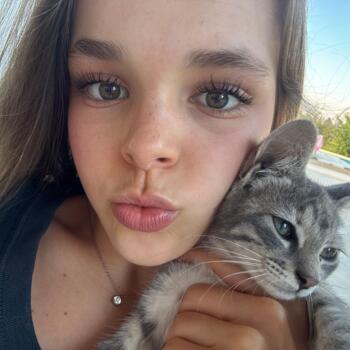 Baby-sitter in Mont-Royal: Mélodie-Anne