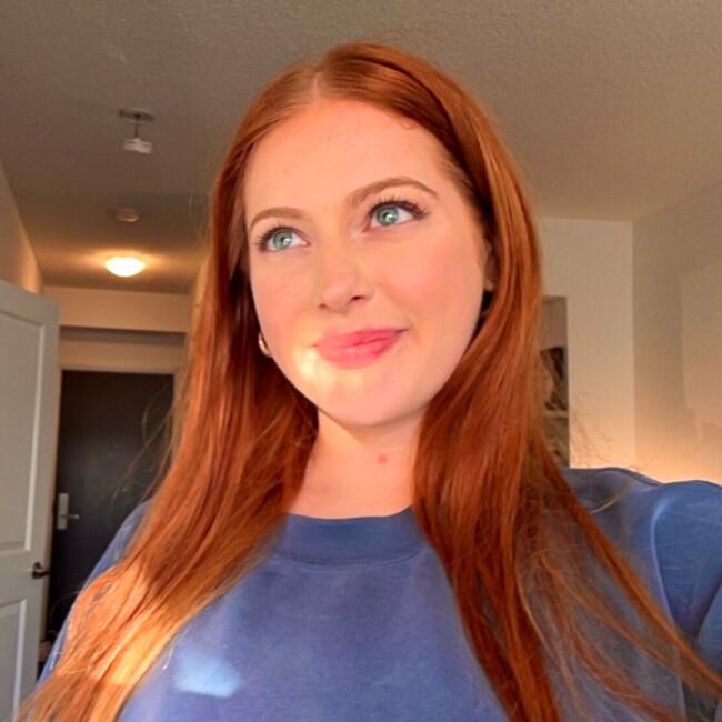 Babysitter in Oakville: Kayla