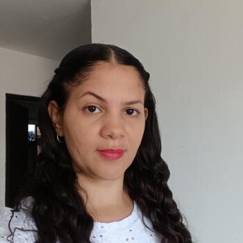 Babysitter Santa Marta: Yina