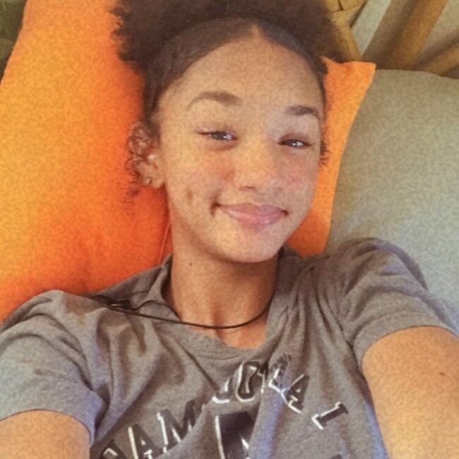 Babysitter in Port of Spain: Robyn