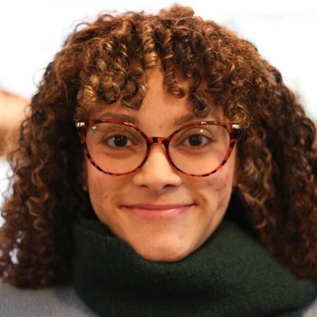 Babysitter in Bologna: Carlet Manjarres